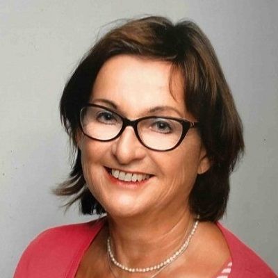  Silvia Korn-Rieth